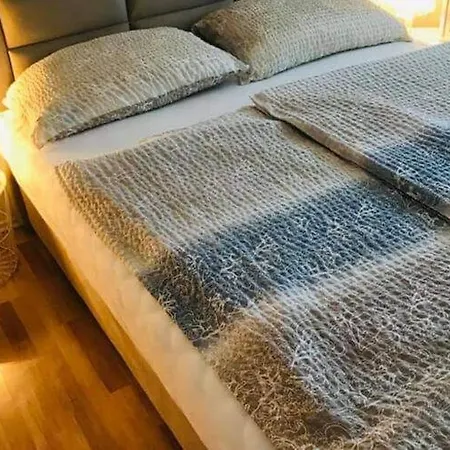 Apartment La Eva Pag - One Bedroom With Balcony And Sea View Pag Town