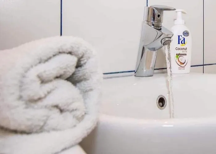 Apartman La Eva Pag - One Bedroom With Balcony And Sea View