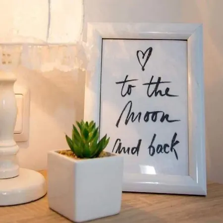 Apartman La Eva Pag - One Bedroom With Balcony And Sea View *