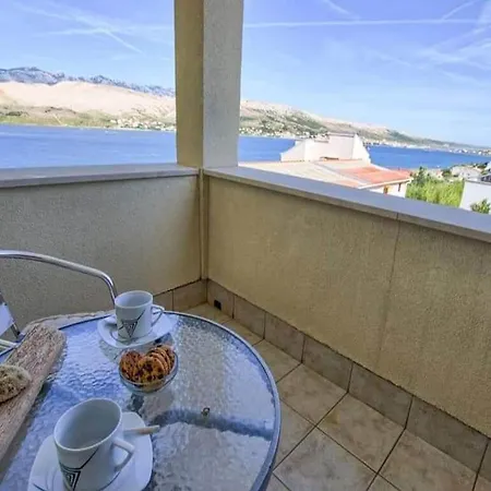 Apartman La Eva Pag - One Bedroom With Balcony And Sea View *